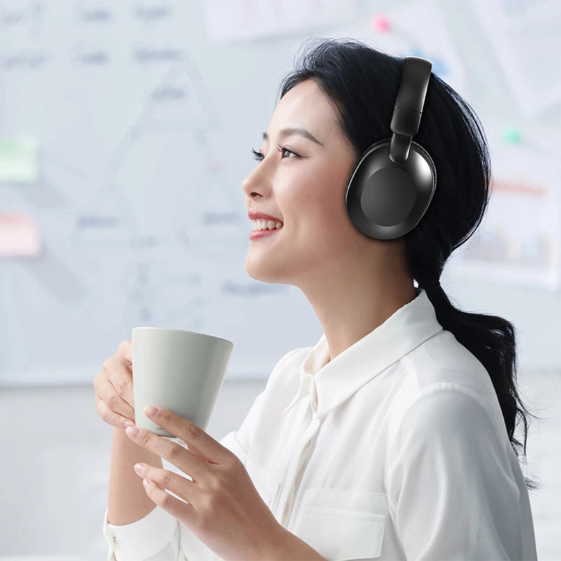 Oem Manufacturer Custom Logo Stereo Over-Ear Headphone Wireless Audifonos Bluetooth Headset With Microphone