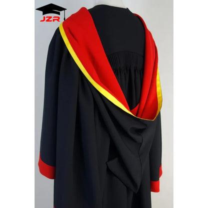 Factory Wholesale Doctoral Masters Graduation Gown with Customized Red and Gold Hood Set