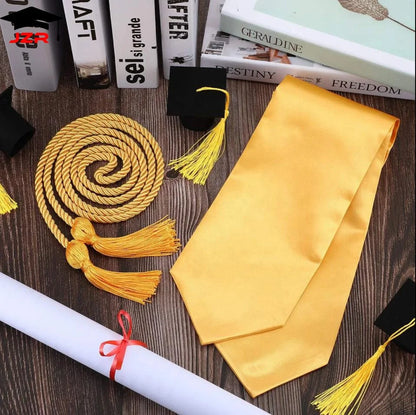 2026 Factory Custom Wholesale Bachelor Graduation Gowns Adult US Style Graduation Gown and Cap with Golden Stole & Honor Cord
